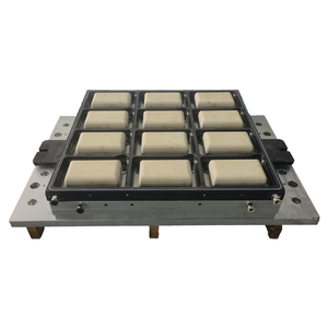 Molde Industrial de Aluminio de Alta Producción con 12 Cavidades, Sistema de Canales Calientes/Fríos, Superficie Pulida para Producción en Masa de Contenedores Cuadrados para Alimentos - Product Image 1