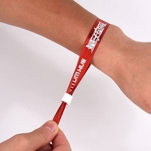 Bracelets en polyester écologiques OEM avec boucle en plastique pour événements scolaires et accès à la piscine - Product Image 1