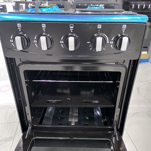 موقد طهي متكامل للطهي بالبخار والشوي يعمل بالغاز الطبيعي أو غاز البترول المسال مع 4 شعلات وفرن حراري - Product Image 5