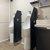 Cabine de toilettes mobiles haut de gamme à double compartiment avec ventilateur d'extraction pour événements VIP en extérieur et mariages