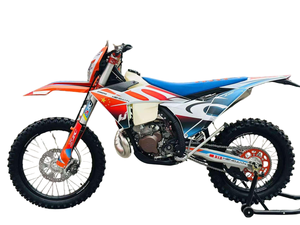 Moto tout-terrain <span class=keywords><strong>Z300</strong></span> S8, version standard, performances équilibrées, puissance fiable à deux temps - Product Image 5