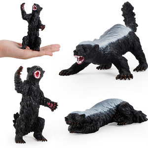 Xinhen Modello di Orso Gelso (Honey Badger) del Mondo Selvatico, Giocattolo Cognitivo in Plastica Solida per Bambini, Ornamento - Product Image 1