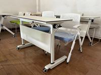 Table pliante moderne Table de formation pliable Table de conférence modulaire rabattable pour le bureau et l'école