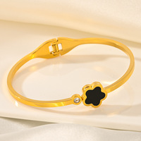 Pulsera de Acero Inoxidable con Baño de Oro PVD de 18k, Diseño de Trébol de Cinco Hojas, Elegante y Sencilla para Mujer