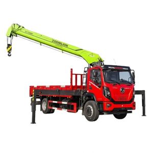 Camión grúa de carga Dongfeng 4X2 con pluma telescópica de 8 toneladas para trasplante de plántulas y operaciones de ingeniería rural - Product Image 1