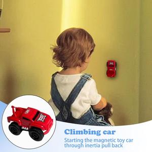Voiture jouet à inertie Zhiqu avec design magnétique pour grimper les murs, pour une utilisation en extérieur, à partir de 14 ans - Product Image 3