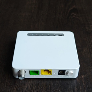 Módem GPON EPON FTTH para Redes CATV de Hoteles/Hospitales/Empresas, ZC-501T XPON ONU, 1 Puerto GE, Salida RF CATV, Sin WiFi - Product Image 1