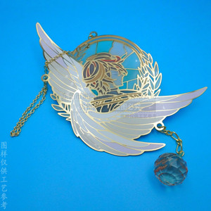 Colgante de metal con forma de ala de ángel, colgantes temáticos de imitación de oro con cadena para uso diario, accesorio unisex - Product Image 2