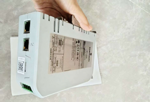 อุปกรณ์เชื่อมต่อไร้สาย Emersons Rosemountt 1410S WirelessHART Gateway ที่เข้ากันได้กับเสาอากาศอัจฉริยะ 781S มาตรฐาน IP66 NEMA4X รองรับ Modbus TCP OPC ATEX IECEx - Product Image 5