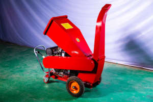 Machine à déchiqueter le <span class=keywords><strong>bois</strong></span>, broyeur <span class=keywords><strong>de</strong></span> <span class=keywords><strong>bois</strong></span>, déchiqueteuse <span class=keywords><strong>de</strong></span> <span class=keywords><strong>bois</strong></span>, hacheuse <span class=keywords><strong>de</strong></span> <span class=keywords><strong>bois</strong></span> - Product Image 5