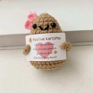 Vente en gros <span class=keywords><strong>de</strong></span> sacs à pommes <span class=keywords><strong>de</strong></span> terre tricotés à la main en laine avec tissage d'expressions amusantes à énergie positive comme articles <span class=keywords><strong>de</strong></span> décoration Accessoires - Product Image 5