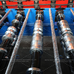 Machine de formage de rouleaux tout-en-un intégrée de style australien pour la fabrication rapide de panneaux de portes métalliques - Product Image 6
