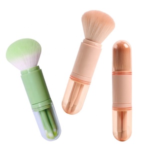 Goede Kwaliteit Kleine Reis <span class=keywords><strong>4</strong></span> In <span class=keywords><strong>1</strong></span> Make-Up Borstel Set Draagbare Mini Lip Borstel Make-Up Borstel Voor Vrouwen Gezichtscosmetica - Product Image 3