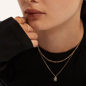 Collier avec pendentif lettre au design personnalisé, plaqué or 18 carats, en acier inoxydable, bijoux tendance pour femmes - Product Image 5
