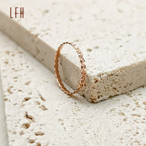 Bague fine en or véritable 18 carats, bijoux en or massif personnalisés LFH, vente en gros de bagues de fiançailles ou de bagues en or jaune - Product Image 5