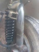 Système de suspension de moto Pièces de rechange Amortisseur arrière de scooter KING TVS HLX125
