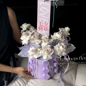 Nouveauté 2024 - Boîte cadeau ronde pour fleurs - Boîte à fleurs avec accessoires en mousse en forme de cœur tridimensionnel pour l'emballage des fleurs - Product Image 5