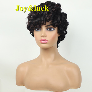 Prix de gros perruques pour femmes à la mode courte vague de couches bouclés noir quotidien ou fête perruques de cheveux synthétiques de haute qualité pour femmes - Product Image 2