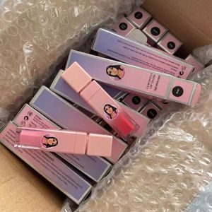 चमकदार मोल्ड प्लास्टिक कंटेनर लक्जरी वर्ग अनुकूलित बॉक्स पैकेज स्पष्ट 5 मिलीलीटर लाल ट्यूब होंठ तेल चमक लिपस्टिक - Product Image 5