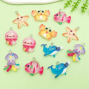Breloques en résine en forme d'animaux marins de dessin animé, formes variées, pour la fabrication de bracelets, accessoires de bijoux DIY - Product Image 4