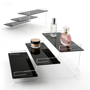 Espositore a gradini moderno minimalista in acrilico - Ripiano lucido da banco per esposizioni in negozio, cosmetici, profumi, oggetti da collezione - Product Image 2