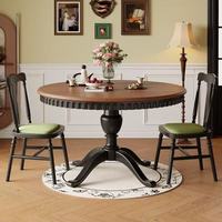 Kreativer Designer Runder Massivholz-Esstisch für den Heimgebrauch: Hochwertiger Italienischer Luxus-Holzesstisch im Retro-Stil