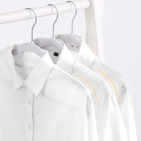 Cintres en plastique fins à un seul niveau pour vêtements, chemises, pantalons, sous-vêtements, sac - crochet pivotant à 360 degrés, antidérapant, moderne, gain de place dans la garde-robe