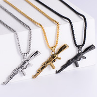 Collier pendentif de pistolet AK47 plaqué or rétro américain européen Chaîne à maillons de mode en alliage à la mode pour accessoires de vêtements de fête