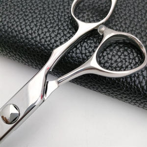 Tijeras de Peluquería CNC de Acero Inoxidable VG10, Tijeras de Entresacar con Punta Cerrada y Mango Largo, Herramientas Profesionales para Barbería - Product Image 5