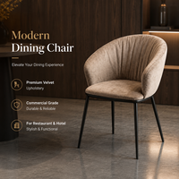 Chaises de salle à manger à dossier recueilli, forme tonneau et assise en velours fauve pour restaurant de centre commercial, restaurant de promenade et café de bord de mer