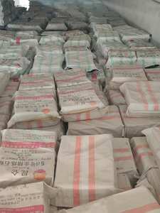 Prix fabricant Cire de paraffine solide de qualité entièrement industrielle Cire de paraffine pour bougie Cire microcristalline - Product Image 6