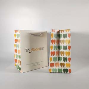 Sacs de courses personnalisés KUAIMA avec logo et poignées pour les magasins de vêtements et les supermarchés - Product Image 2