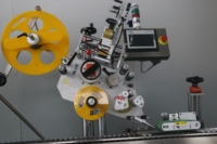 Máquina Etiquetadora Automática Eléctrica Multimaterial para Bolígrafos/Marcadores con Control PLC