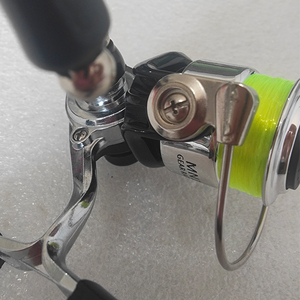 Moulinet de pêche filature en métal 3 couleurs MN100 # avec ligne de 50m 2 # moulinet de pêche interchangeable à gauche et à droite - Product Image 5