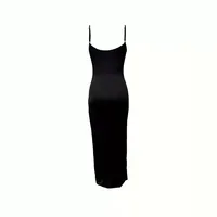 Gaun Maxi Bodycon dengan Tali Serut Samping dan Belahan Tinggi, Pakaian Kasual Musim Panas Tersedia dalam Warna Hitam dan Merah, Pilihan Grosir