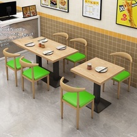 Ensemble table et chaises de restaurant commercial durable en PU pour les restaurants de restauration rapide, les bars à barbecue, les salons de thé et les boutiques de desserts