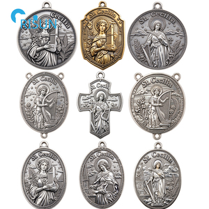 Medalla de San Cecilia, Patrona Religiosa de Músicos y Compositores, Colgante de Rosario, Collar con Medallón Personalizado de Santa Cecilia - Product Image 1