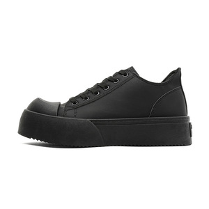 Chaussures de sport décontractées noires à semelle épaisse rehaussante, polyvalentes, en cuir, basses, résistantes à l'usure pour hommes - Product Image 1