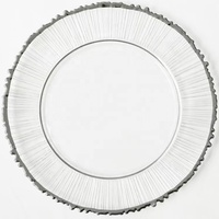 Assiettes de présentation rondes en verre opale transparent de 13 pouces, faites à la main, design minimaliste personnalisé, bord argenté, pour mariage et fête