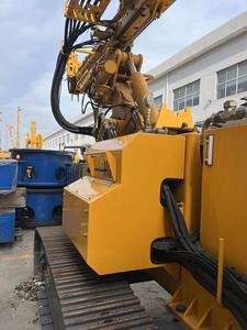 KLEMM KR909 Pile Drivers de alta eficiencia Máquina de construcción usada en buenas condiciones para la venta Componente del motor central - Product Image 5