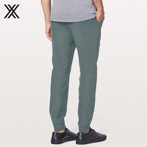 La transpiration tissu <span class=keywords><strong>anti</strong></span> simple hommes jogger pantalon avec <span class=keywords><strong>poches</strong></span> - Product Image 2