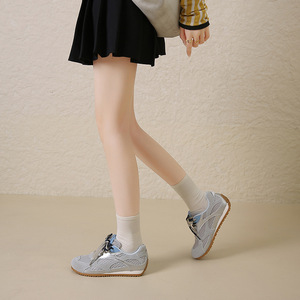 LYKU 2026 Nuevas Zapatillas Retro con Cordones para Mujer, Ligeras, Transpirables, Antiolor, con Suela Plana, para Caminar - Product Image 4