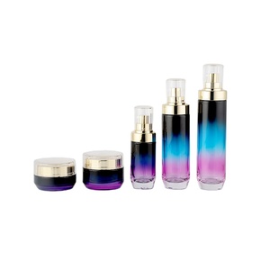 Penjualan Panas Stoples Krim Kaca Premium dengan Tutup Ulir 30G 50G 40ML 100ML 120ML <span class=keywords><strong>Set</strong></span> Lotion - Product Image 3