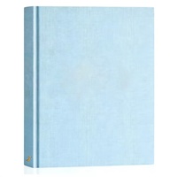 Le nouveau design présente un journal relié en cuir PU A5 avec des détails dorés en relief, spécialement conçu pour documenter la croissance des bébés et des tout-petits.