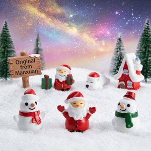 Miniature en résine Père Noël Esthétique Héritage, <span class=keywords><strong>Fable</strong></span> intemporelle de style rustique ancien pour la décoration de globe de neige DIY pour enfants en gros - Product Image 4