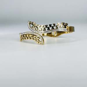 Bracelet tendance en acier inoxydable 316L plaqué or PVD, design cœur avec cristaux, pour femme - Product Image 1