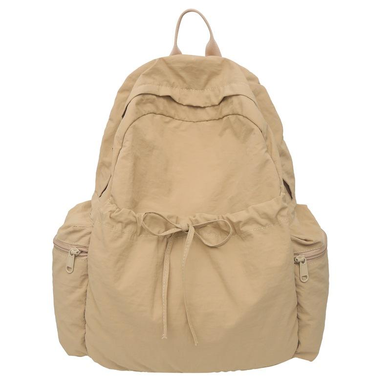 สีดำสีกากี