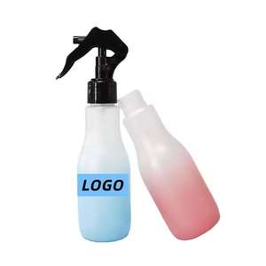 Venta al por mayor personalizable 150ml PET Polvo azul plástico Spray botella 24 dientes cocina limpieza electrodomésticos y aparatos de jardinería - Product Image 1