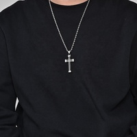 ARNAN Collier croix en acier inoxydable Combinaison multicouche Pendentif de couple hip-hop à la mode personnalisé pour hommes en acier inoxydable