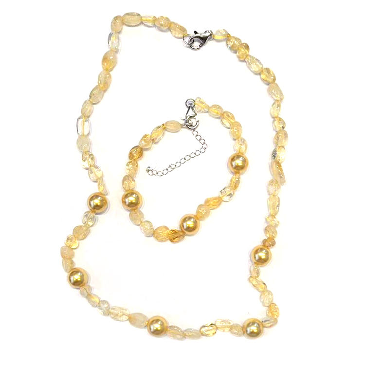 สีเหลือง